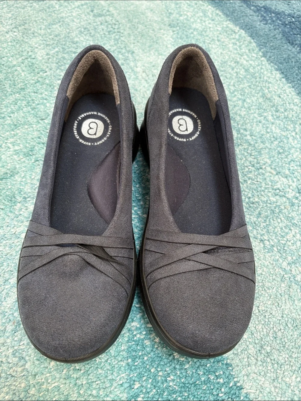 BZees Slip On Shoes, Sz 5.5